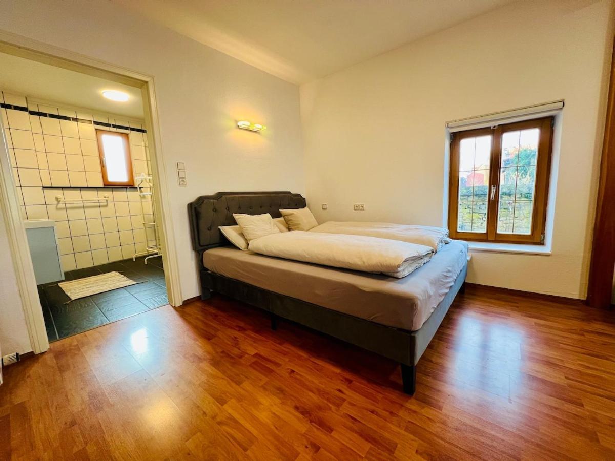 Altstadt Apartment Mit Terrasse Mainbernheim Exteriör bild